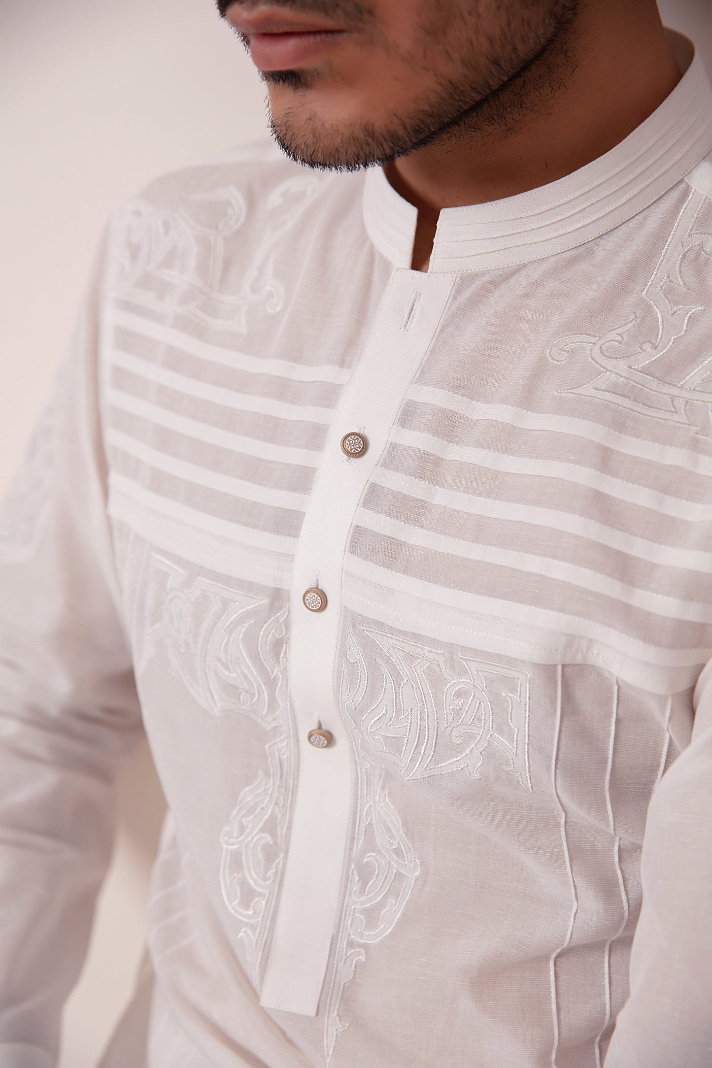 IRISH WHITE APPLIQUE KURTA PAJAMA