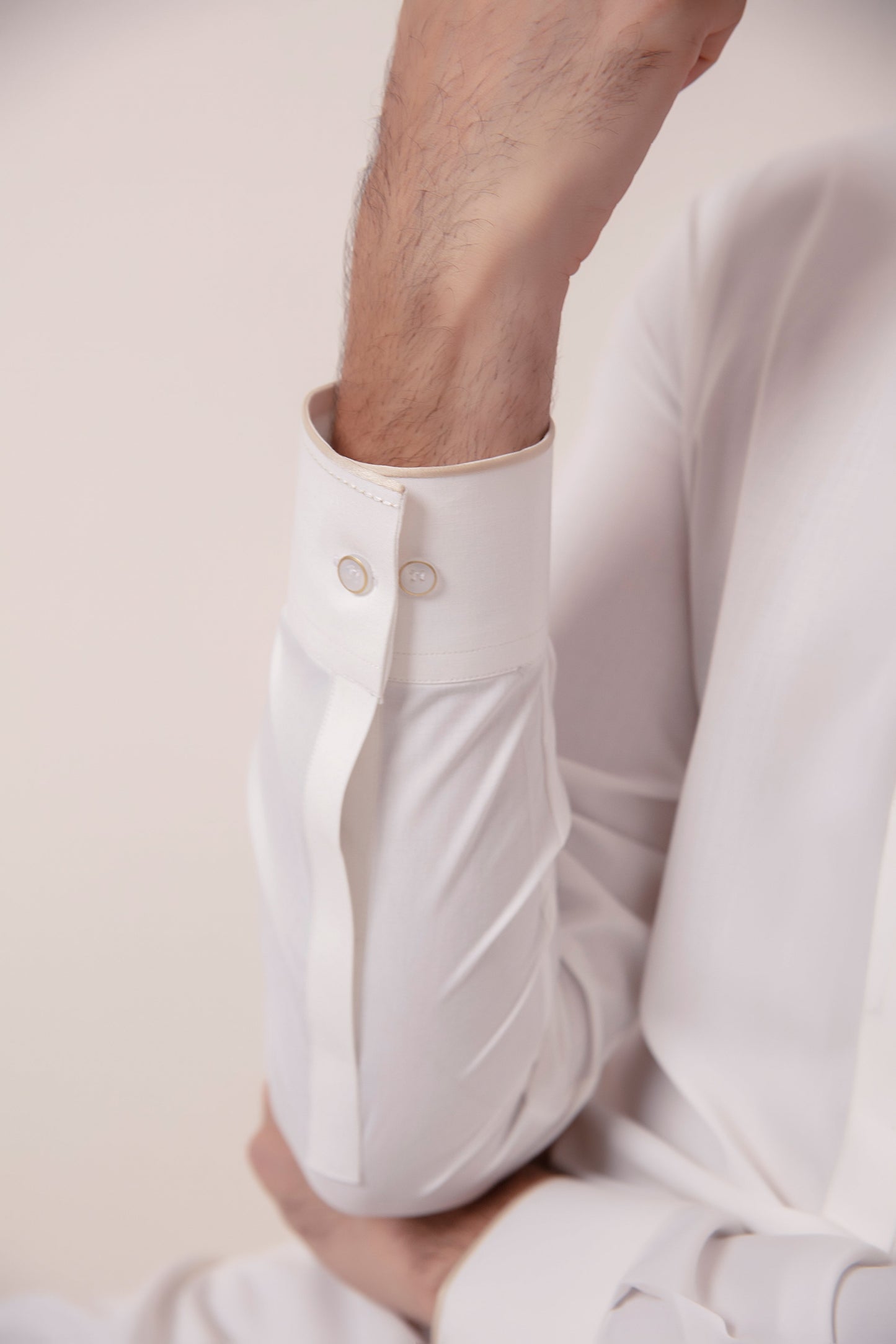 WHITE BLENDED KURTA PAJAMA