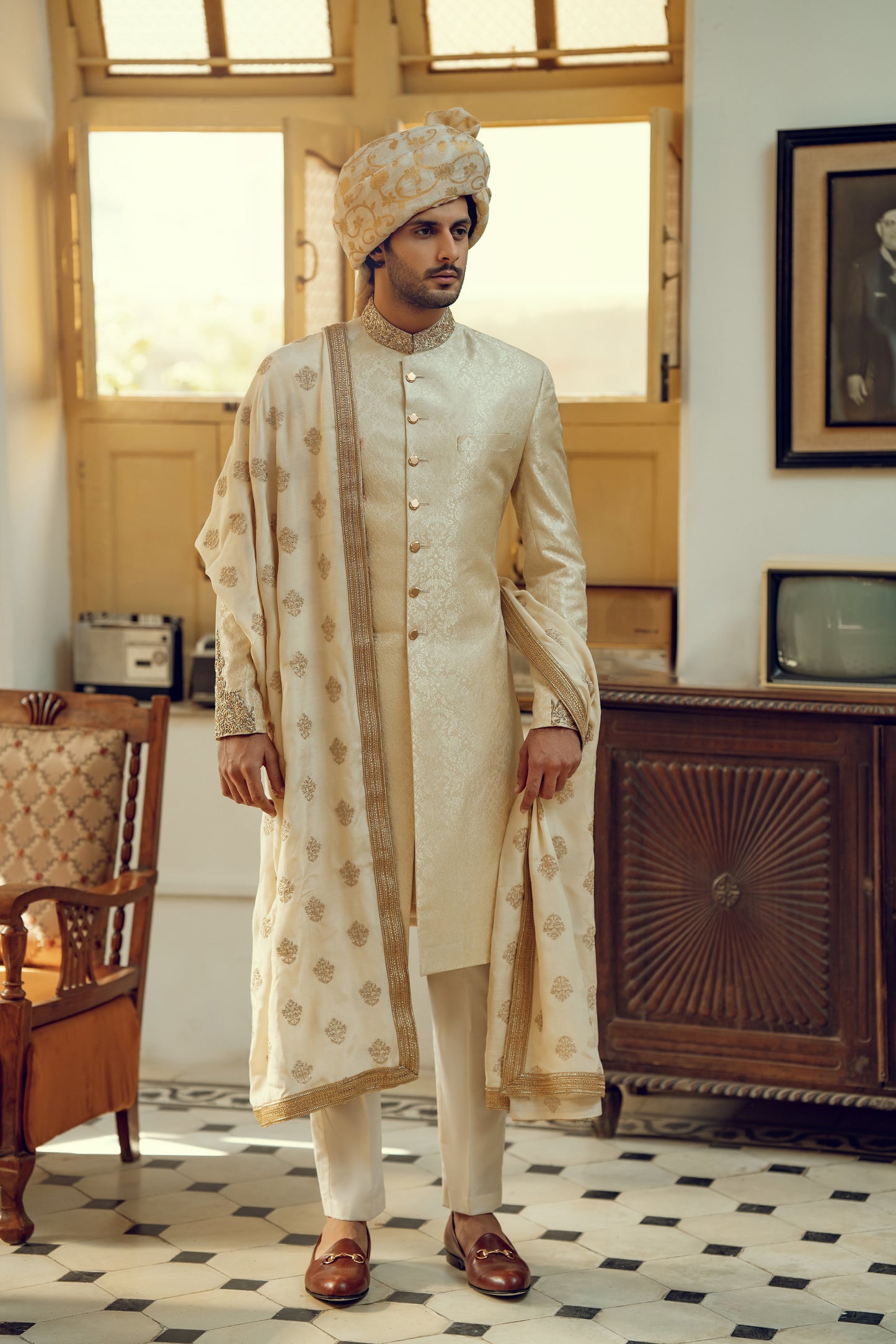 OFF WHITE HAND EMBROIDERED SHERWANI (ORDER VIA BOOK AN APPOINTMENT ONLY)