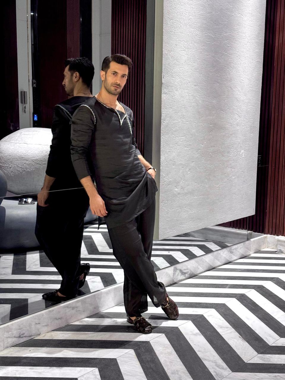 Black embroided kurta with trouser