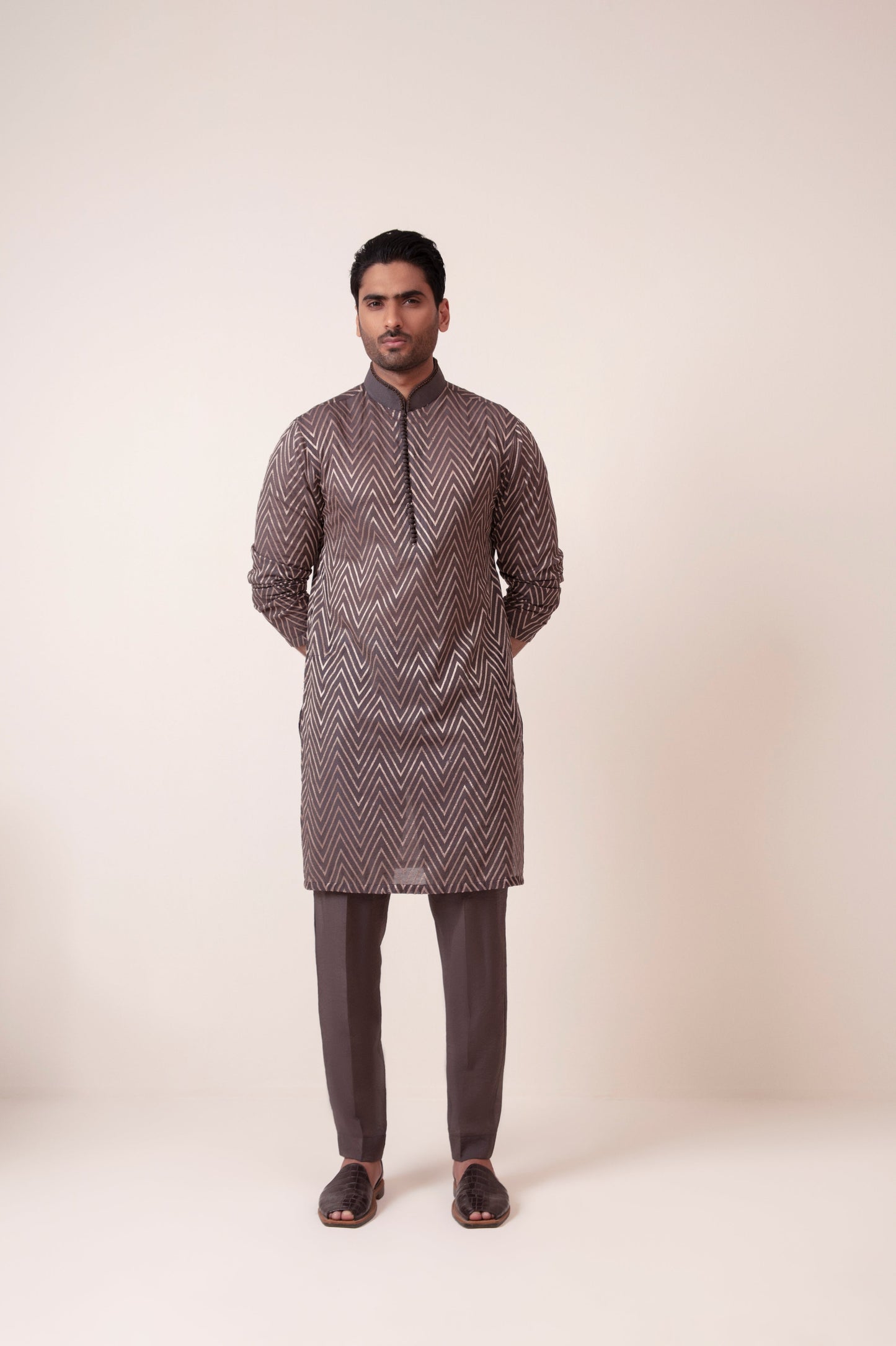 GREY EMBROIDERED KURTA PAJAMA