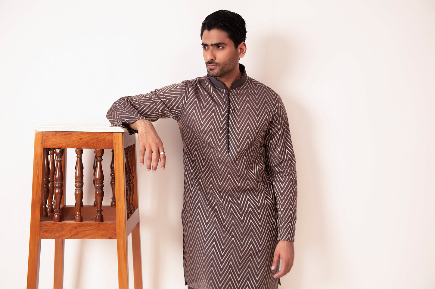 GREY EMBROIDERED KURTA PAJAMA