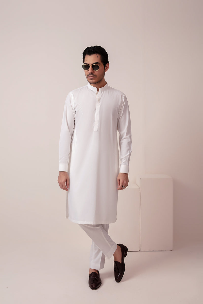 WHITE BLENDED KURTA PAJAMA