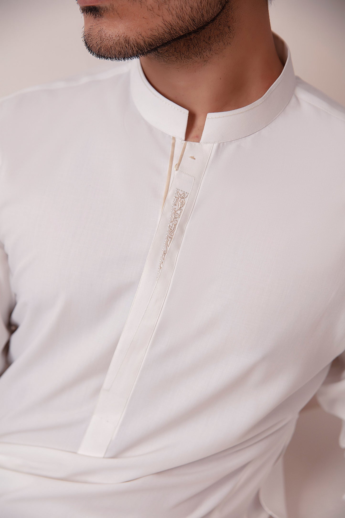 WHITE BLENDED KURTA PAJAMA
