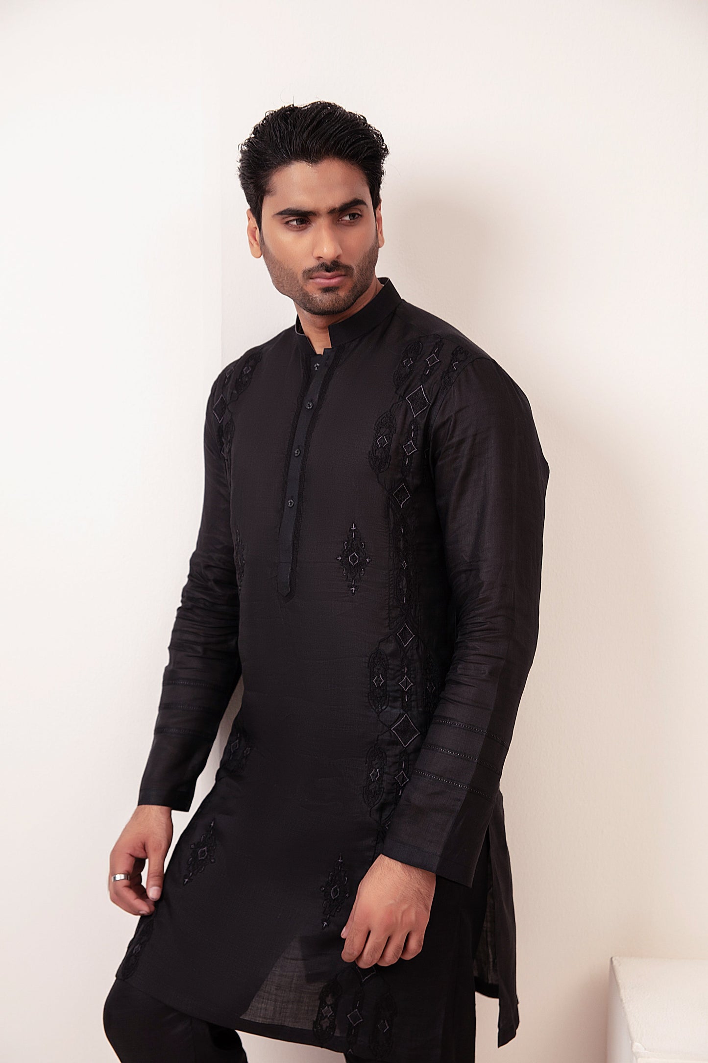 IRISH BLACK HAND STITCHEN APPLIQUE KURTA PAJAMA