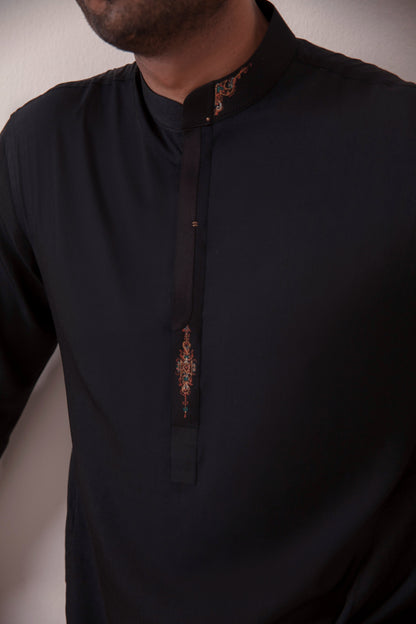 BLACK SILK KURTA PAJAMA