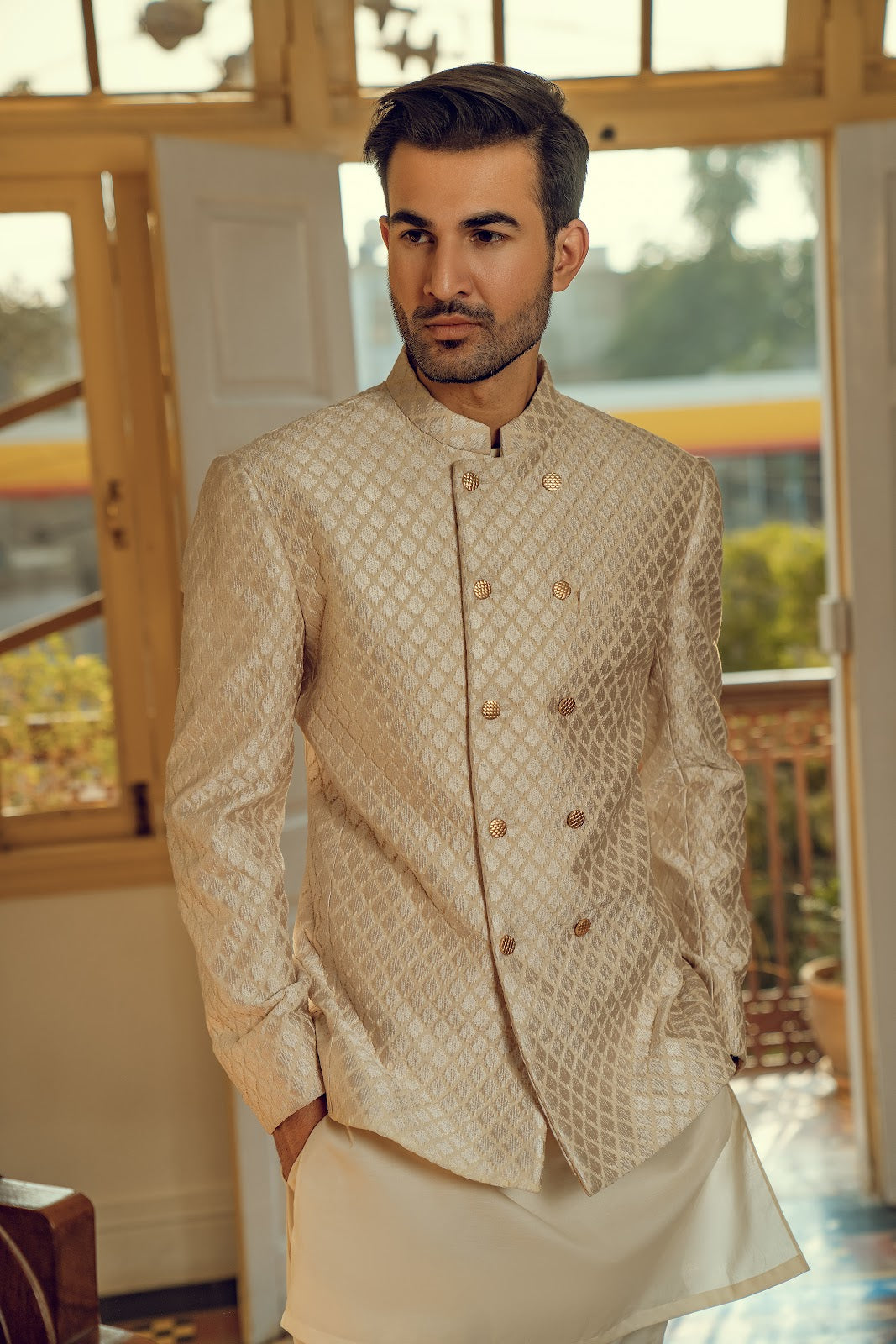 IVORY PRINCE COAT