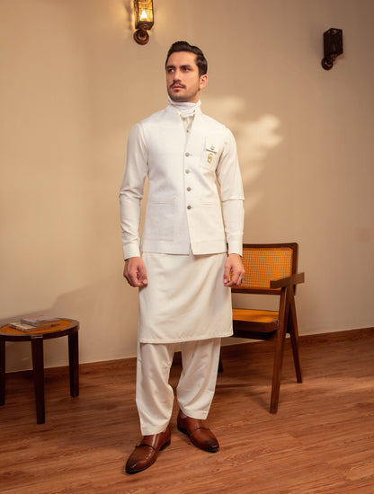 White Waistcoat - Motive on Pocket